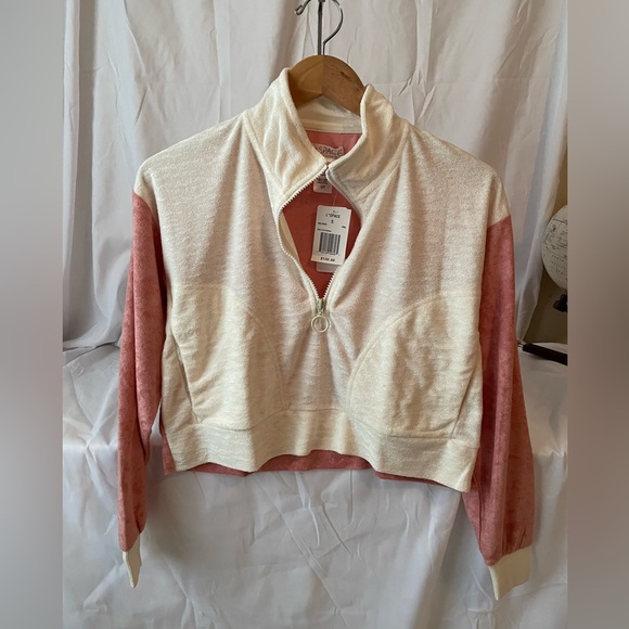 NWT l*space L* Best Life Pullover Half Zip Terry Cloth Available in SP & M - Picture 4 of 7